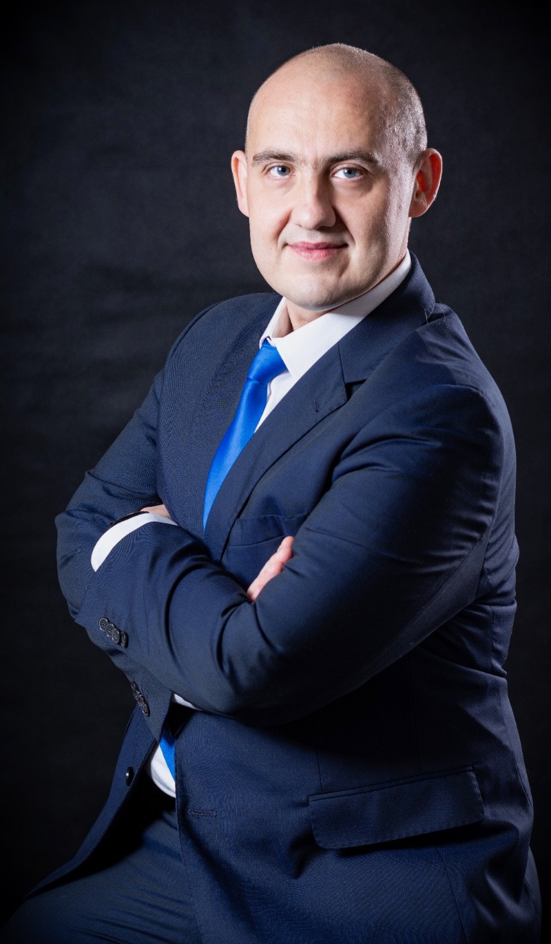 Rafał Kostecki, doradca MHI Ubezpieczenia